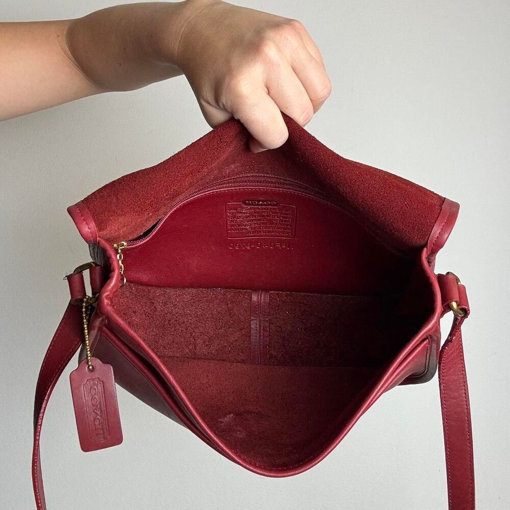 Coach Vintage City Crossbody Bag Classic Red Glove Tanned Leather 9790 - Picture 5 of 7